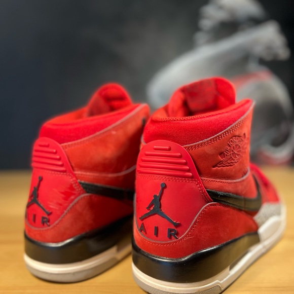 NIKE | AIR JORDAN 312 LEGACY | TORO | 13 - Picture 2 of 5